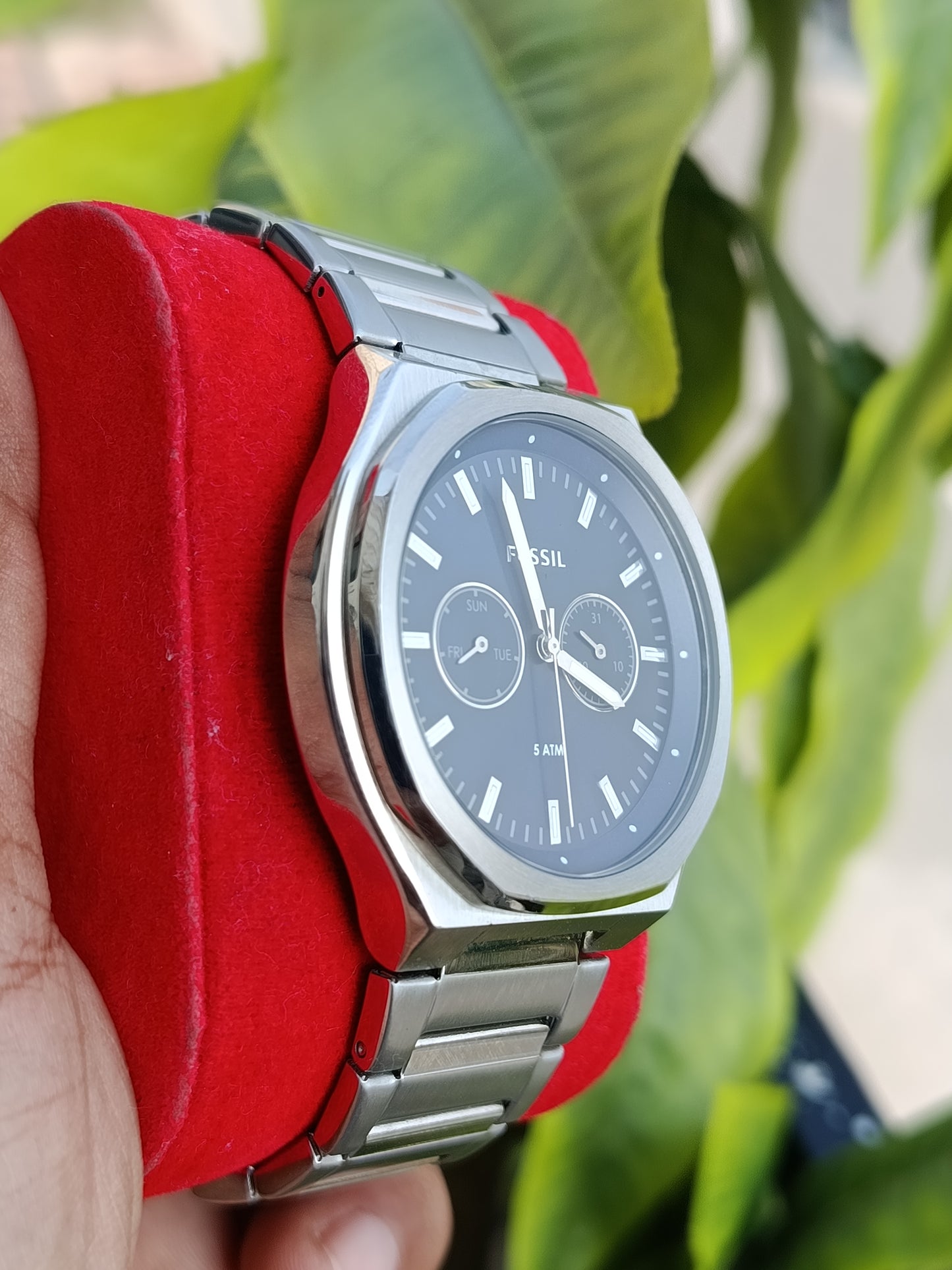 Fossil Evanston BQ2610 – Men’s Silver Stainless Steel Black Dial Chronograph Quartz Watch