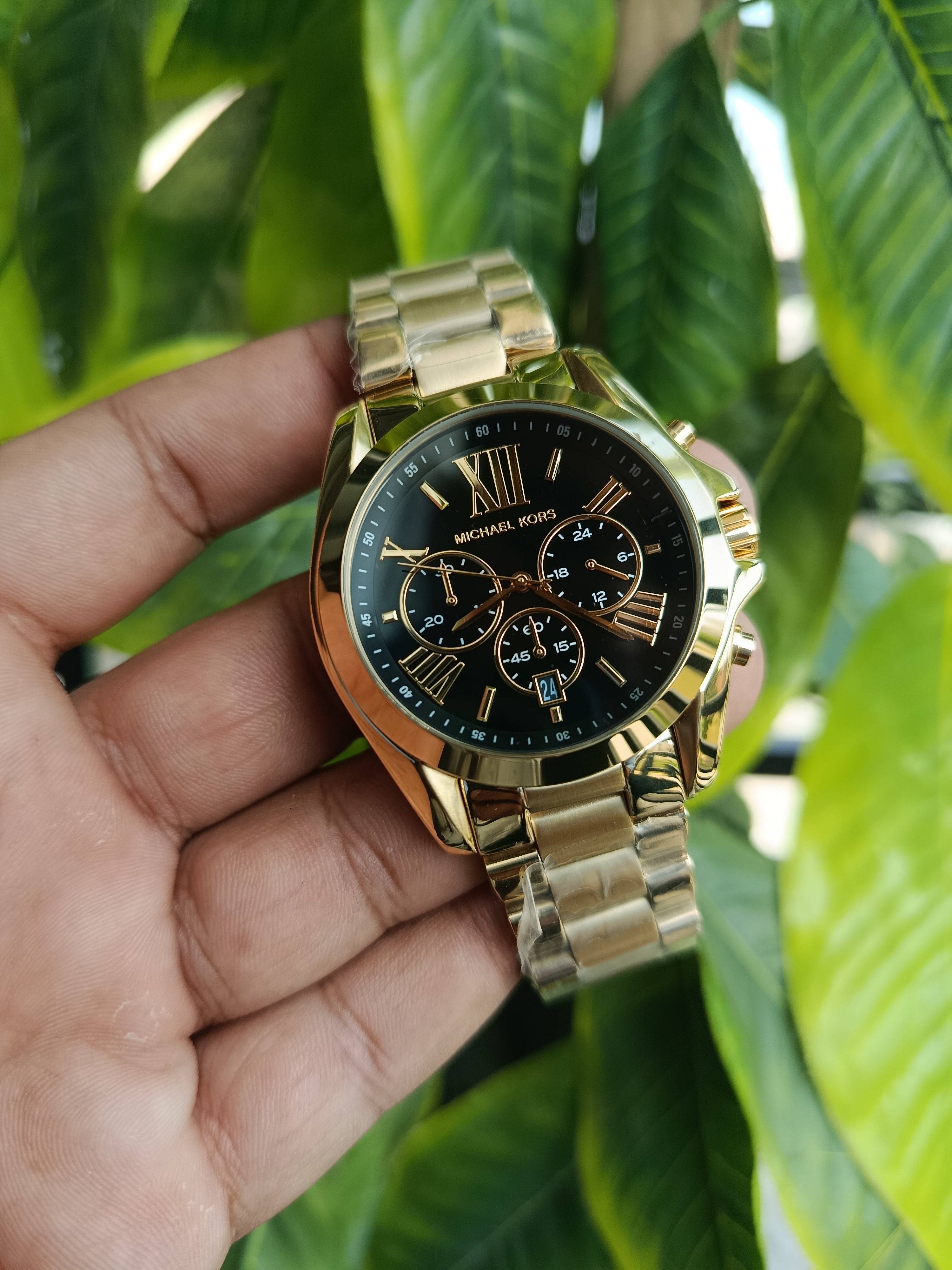 マイケルページ Michael Kors 5739 Chronograph Stainless Steel Men's Watch – ZWC & Co.