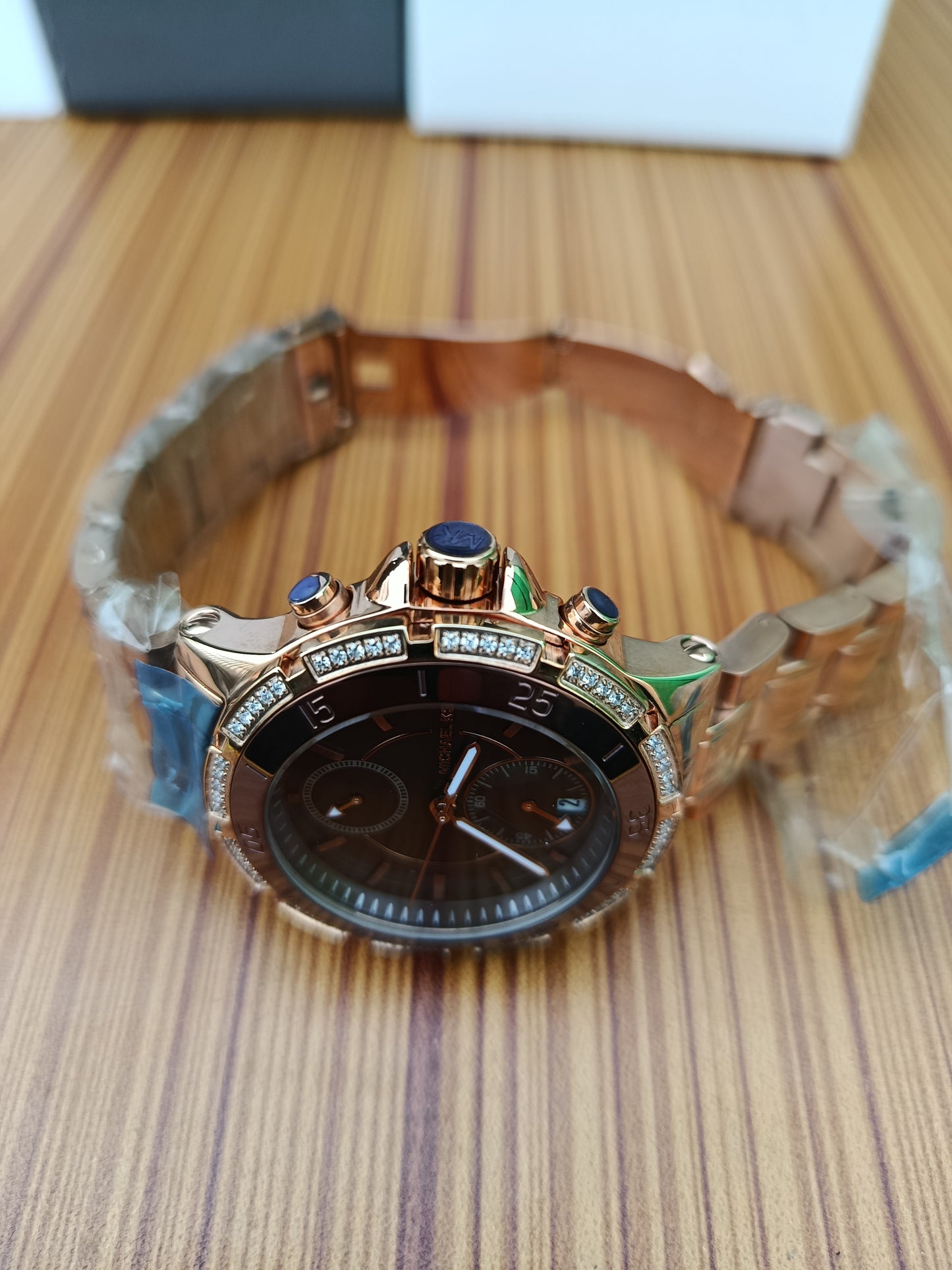 Michael Kors Women’s Quartz Rose Gold Tone Stainless Steel Brown Dial Watch – MK5553