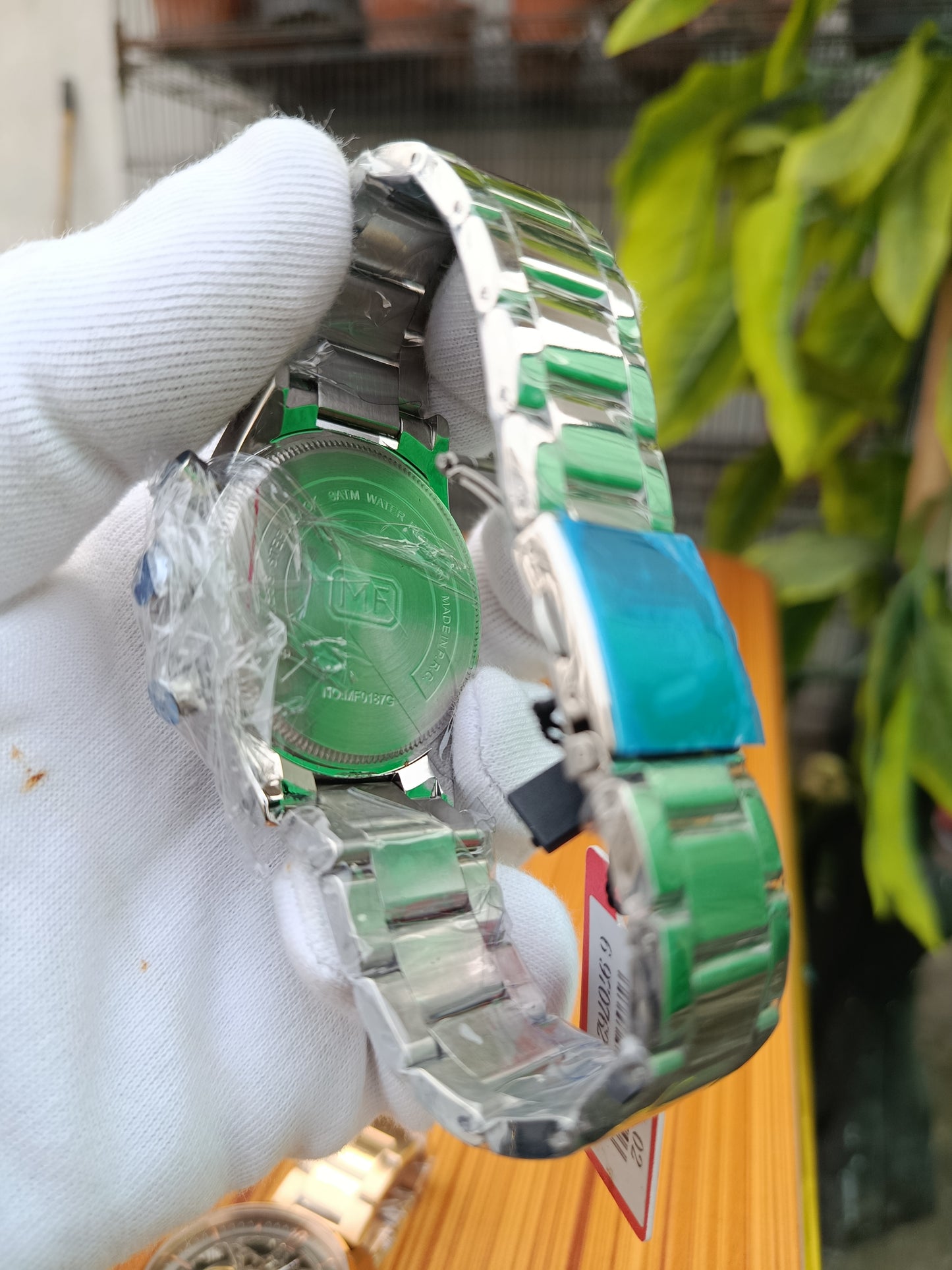 Mini Focus MF0187G-02 Men’s Metal Band Watch – Modern Quartz Timepiece