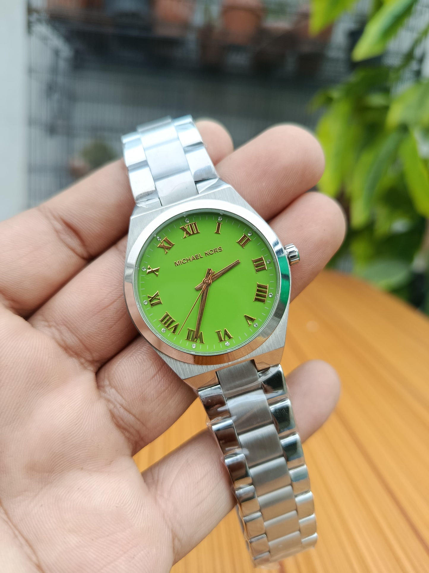 Michael Kors Lennox MK7463 Unisex Watch – Green Dial, Silver Stainless Steel Strap