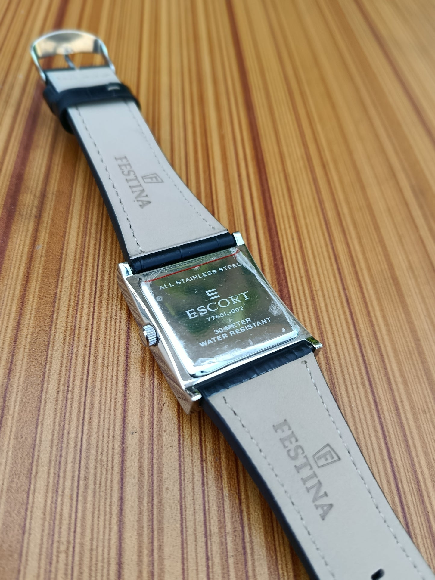 Escort Orange Dial Sub Needle's Men's Square Watch