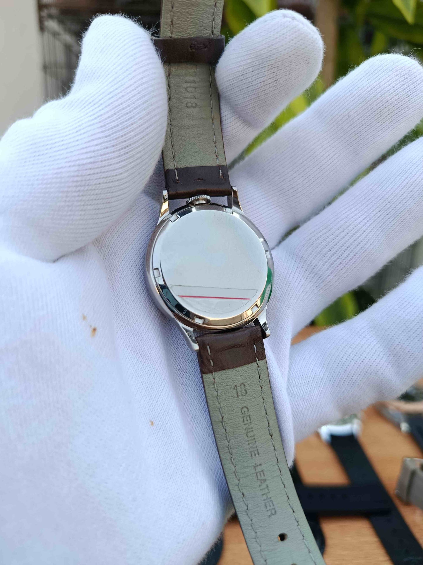 HWG Right Second Indicator Watch