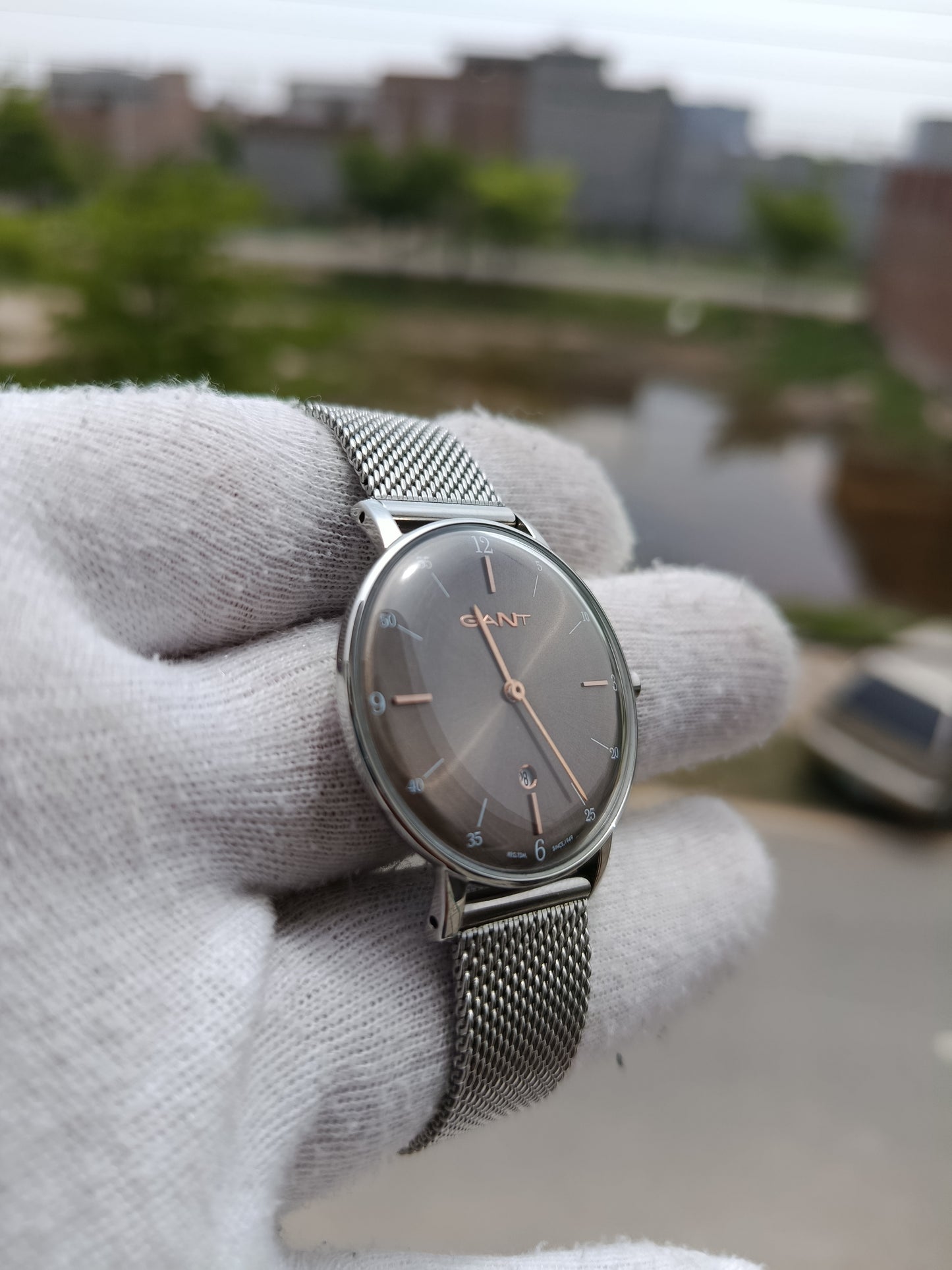 GANT Unisex Quartz Watch | Brown Sunray Dial | Silver Stainless Steel Mesh Bracelet | Date Display | Minimalist Dress Watch