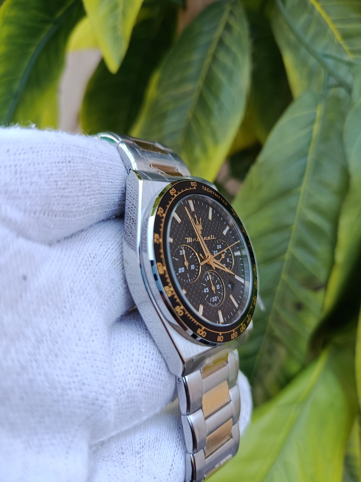 Maserati Men's Chronograph Watch – Two-Tone Stainless Steel Bracelet, Black Textured Dial, Tachymeter Bezel & Gold Accents