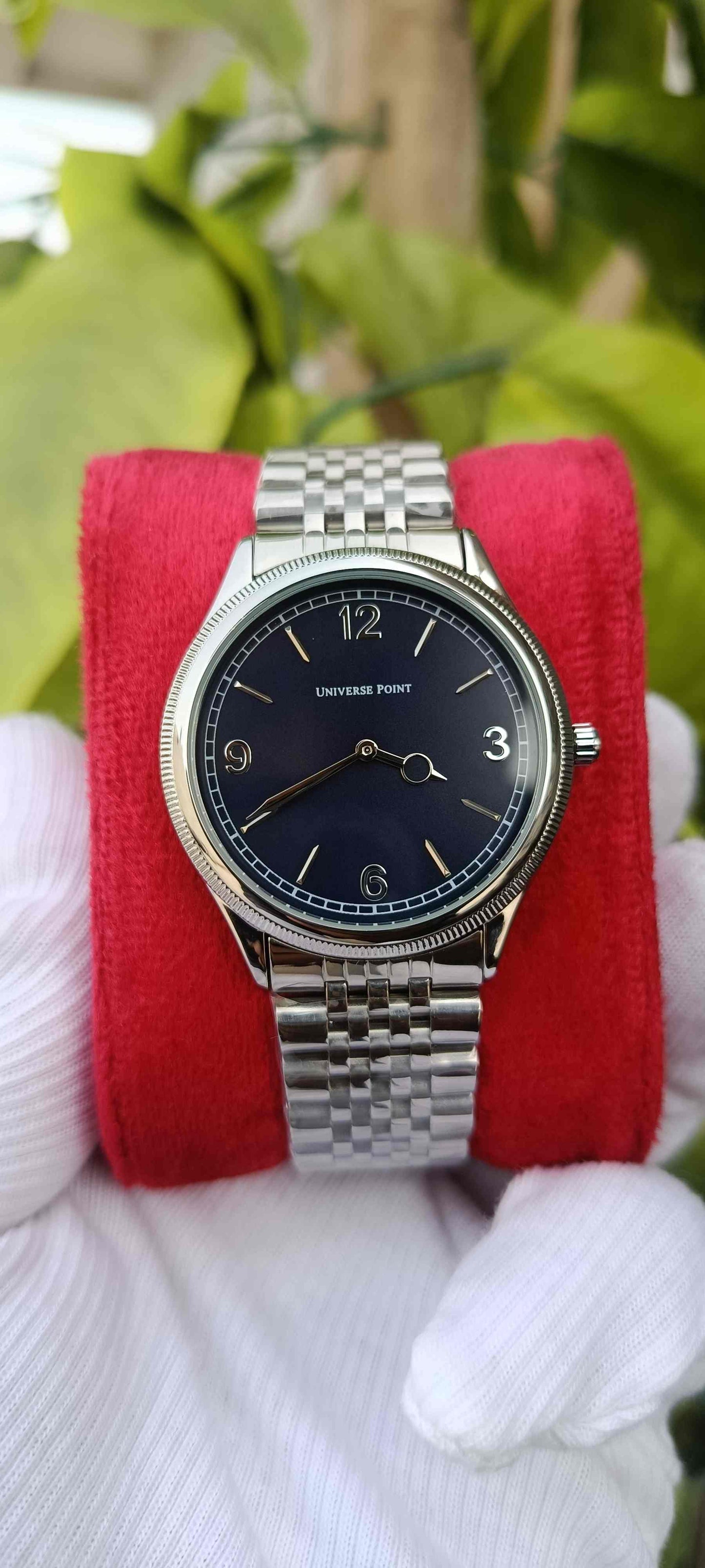 UNIVERSE POINT Navy Dial | Silver Metal Polish Bracelet with Fluted Bezel