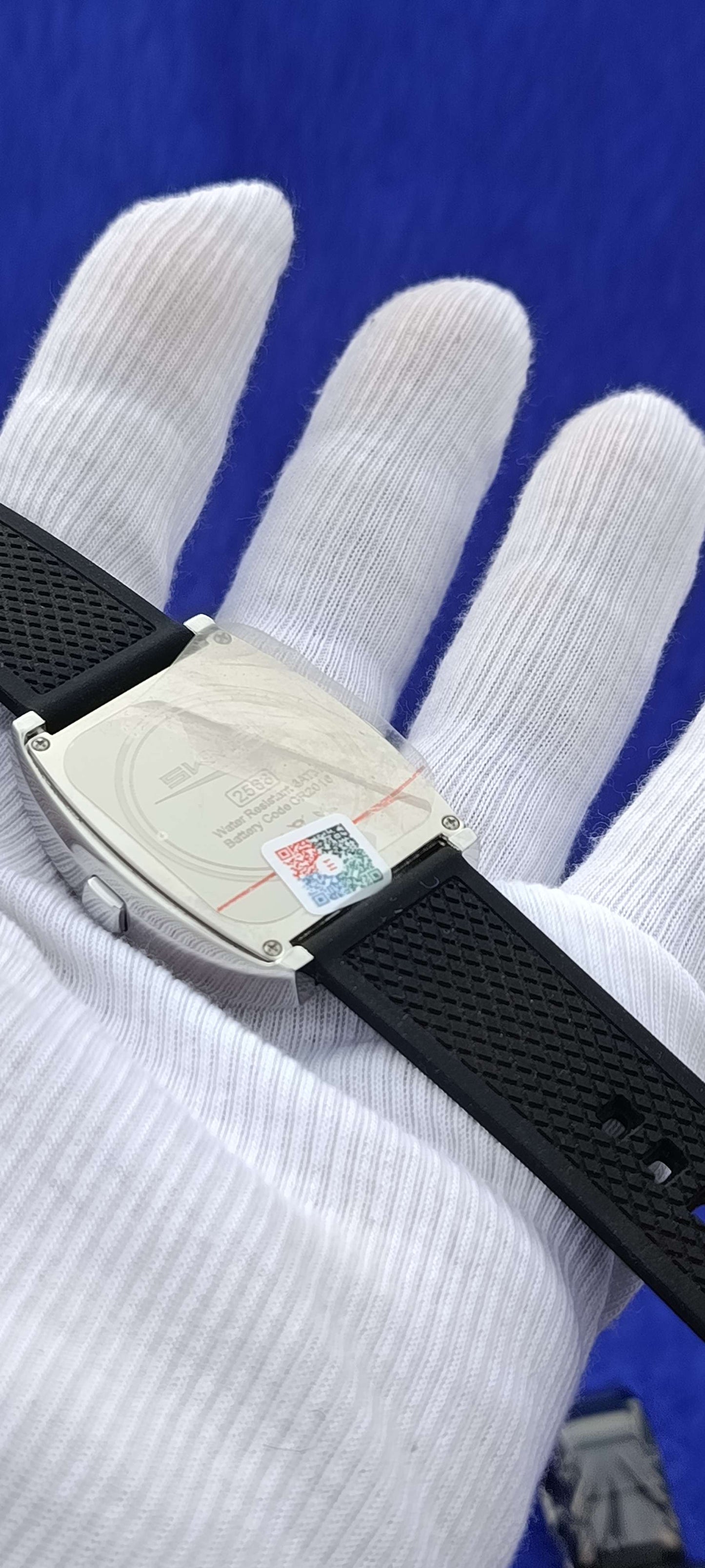 SKMEI Retro Digital Watch for Men – Sport Band, Silver Case