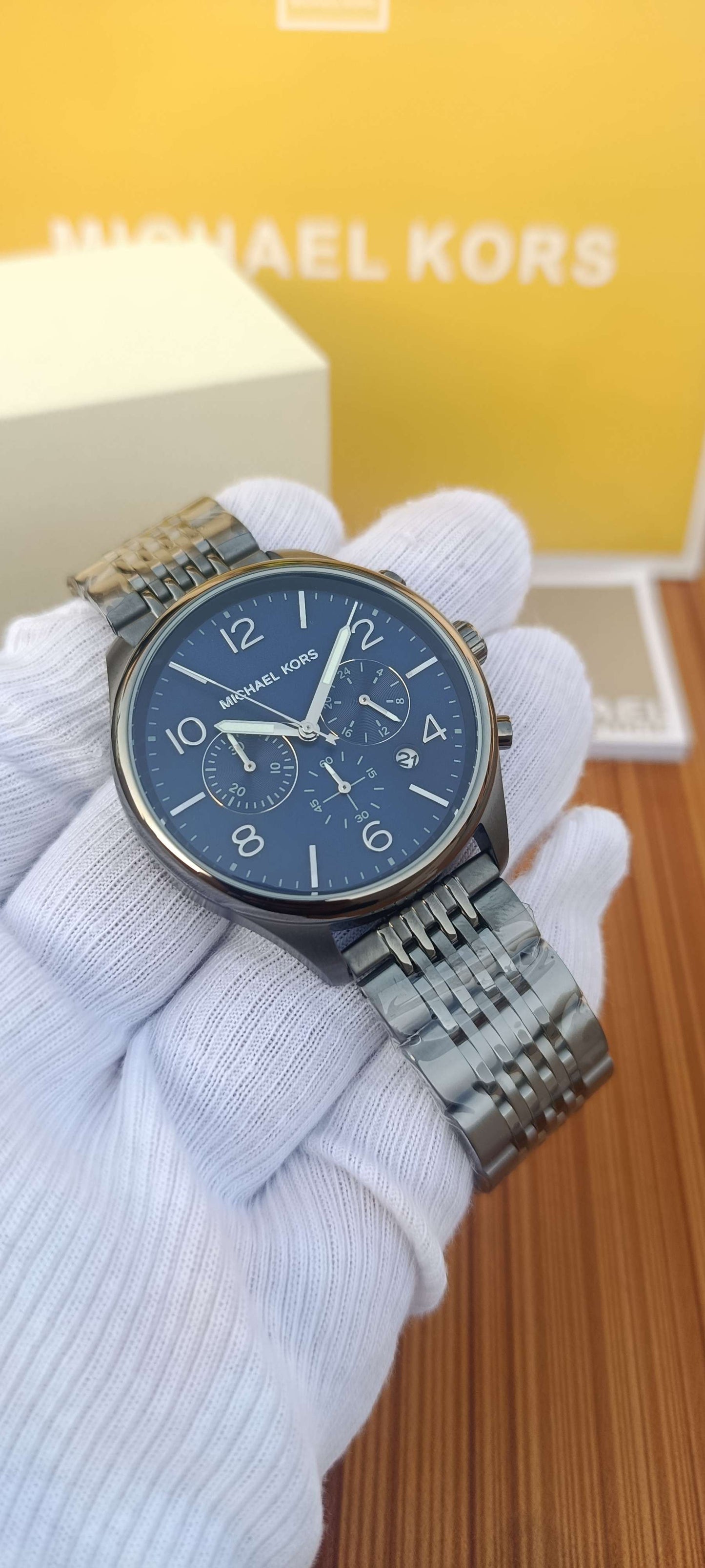 Michael Kors MK8639 Men's Watch – Chronograph, Stainless Steel, Quartz