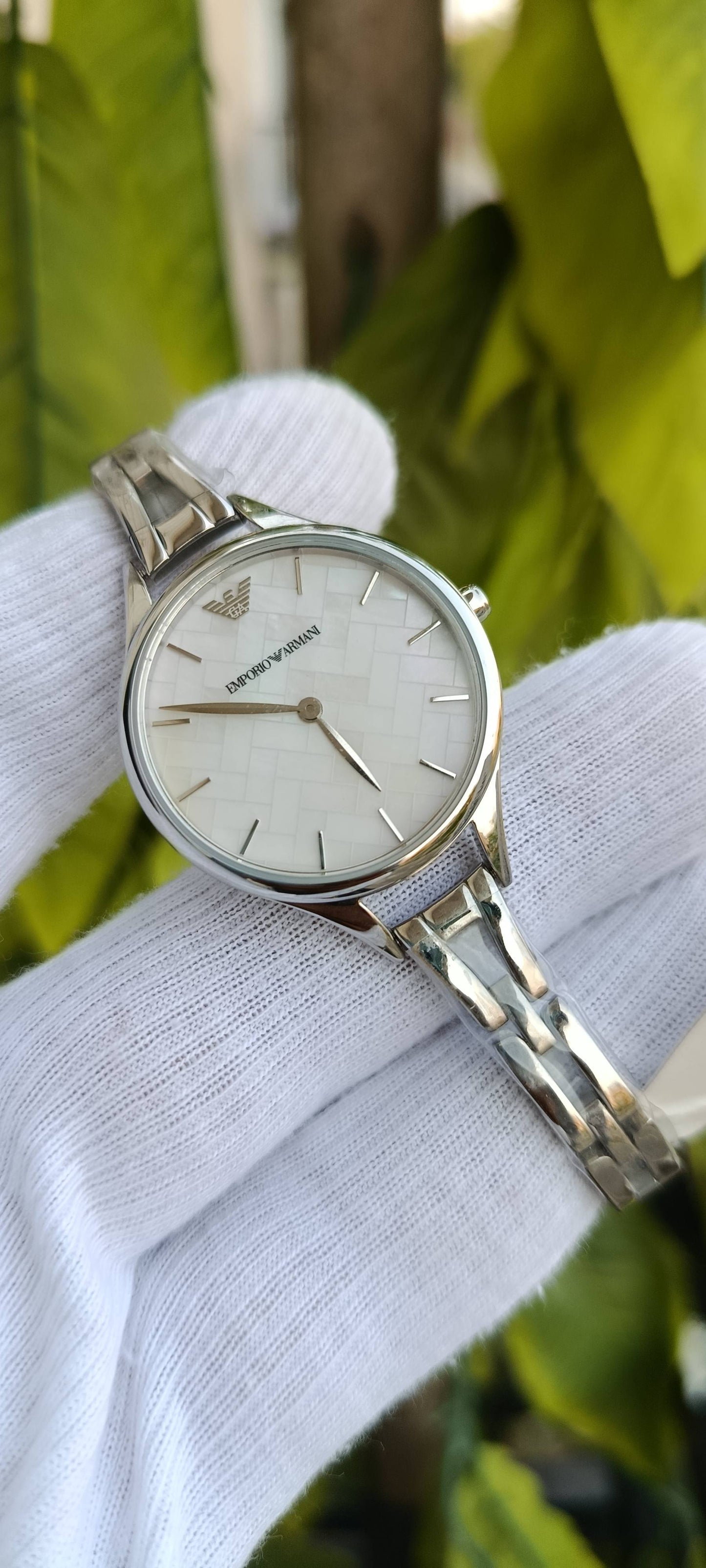 Emporio Armani Women's Watch – Silver Stainless Steel, Mother-of-Pearl Herringbone Dial