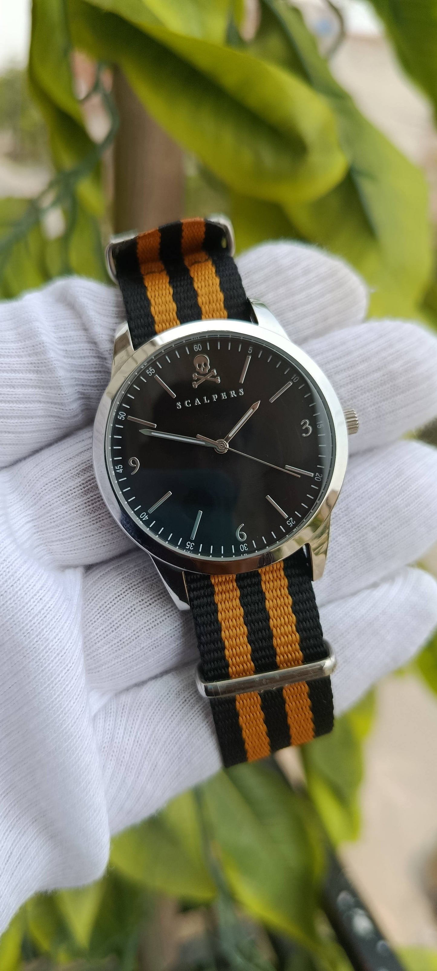 This is a Scalpers "Bond Street" men's watch