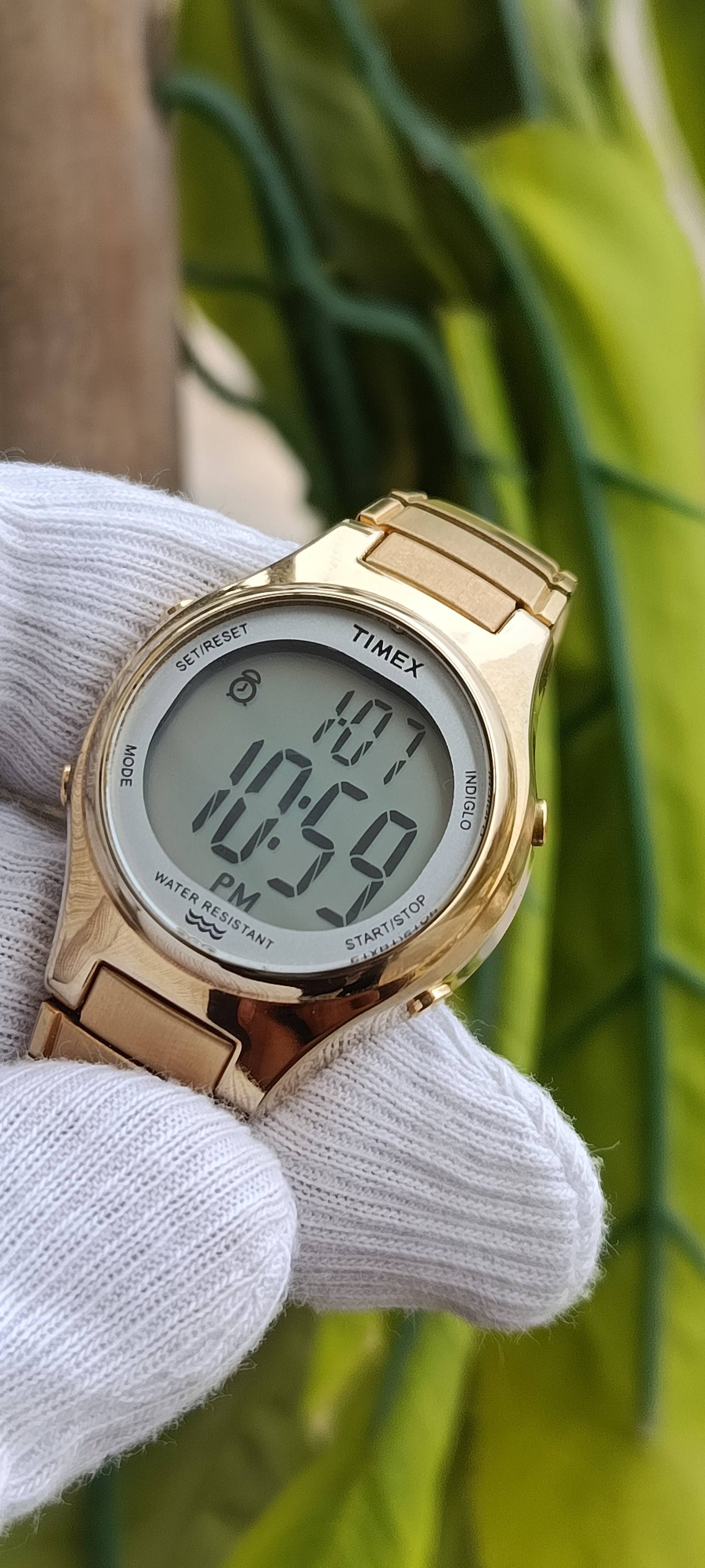 Timex Gold-Tone Digital Watch with Indiglo Backlight, Alarm & Water Resistant – Unisex Bracelet Watch