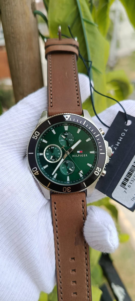 Tommy Hilfiger Men's Diver-Style Multifunction Watch – Green Dial, Brown Leather Strap | Ref. 1791983