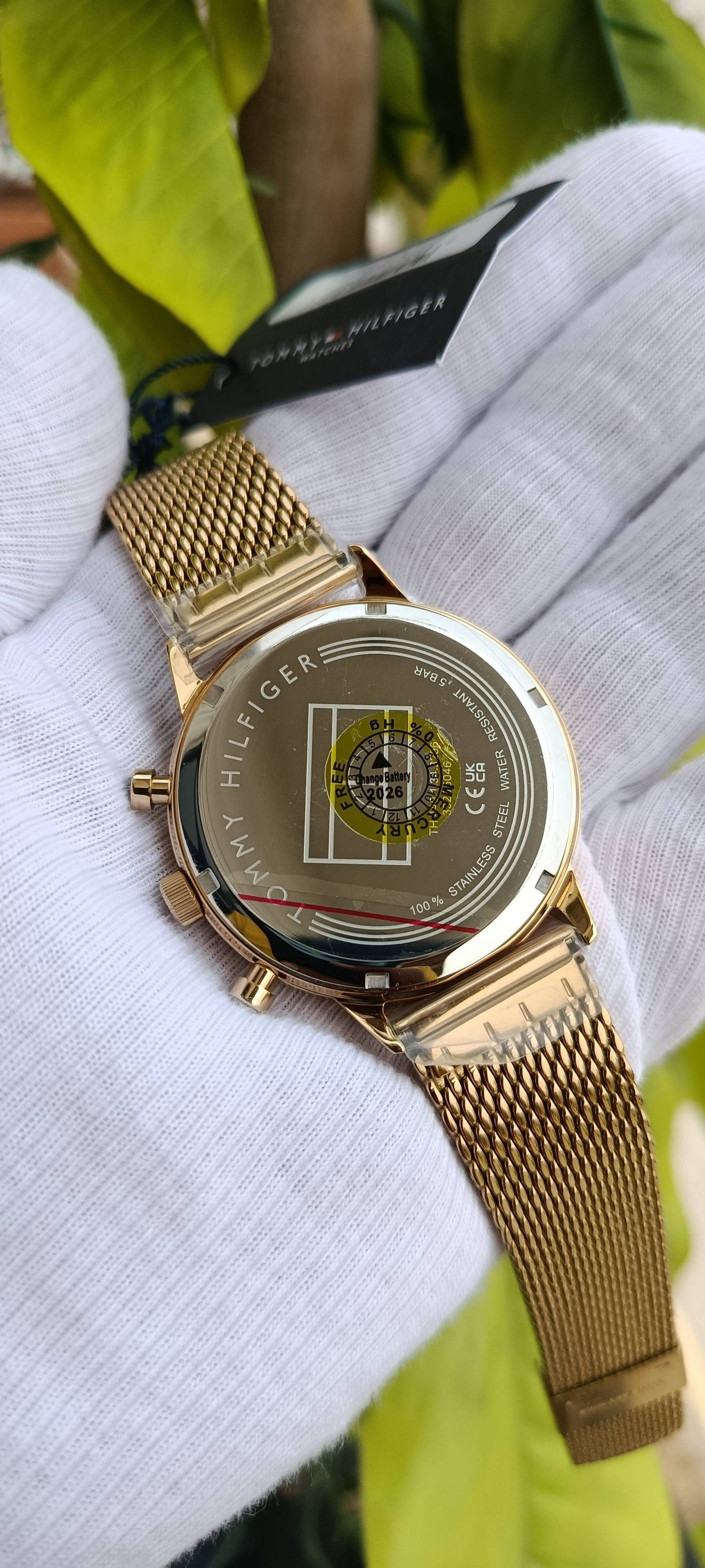 Tommy Hilfiger Men's Gold-Tone Multifunction Watch – Black Dial, Mesh Bracelet | Ref. 1791974
