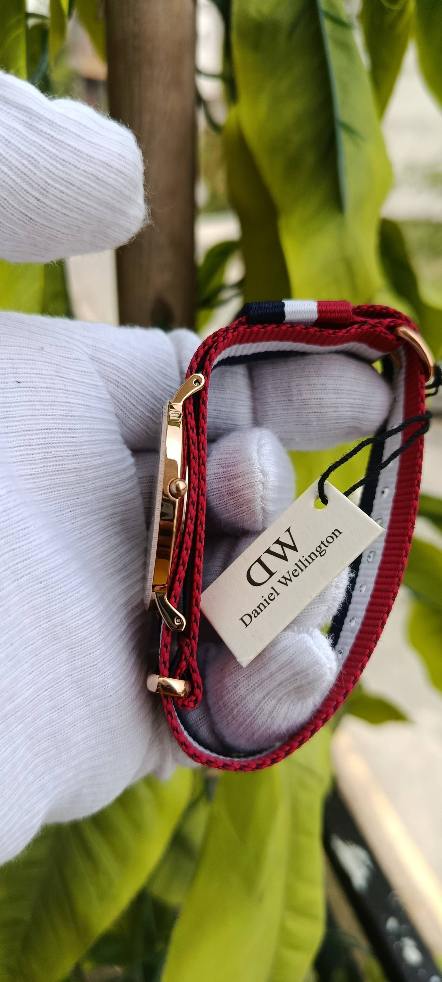 Daniel Wellington Classic Cambridge Watch – White Dial, Rose Gold Case, Navy/White/Red Striped NATO Strap