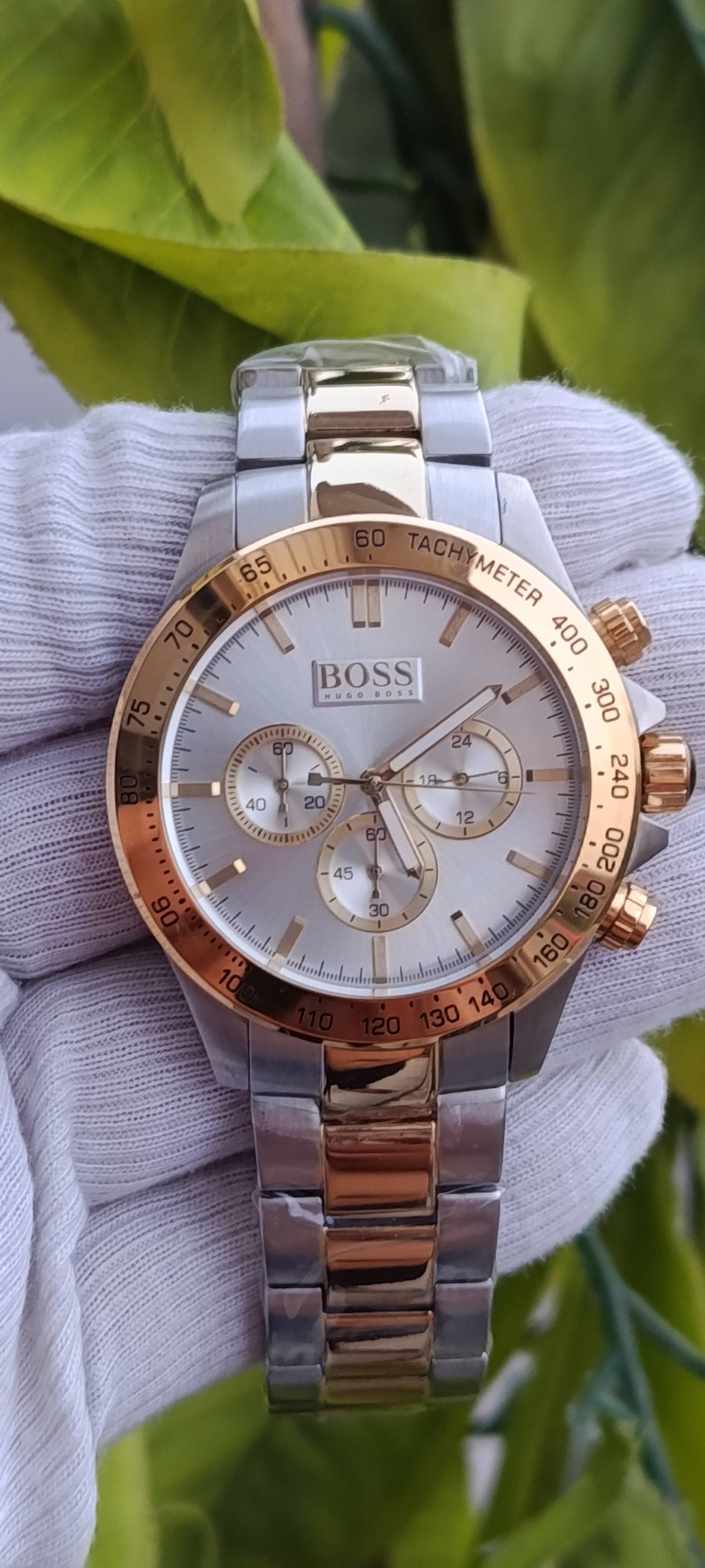 Hugo Boss Ikon Chronograph Watch for Men – Two-Tone Rose Gold & Silver Stainless Steel, White Dial, Tachymeter Bezel – Ref. 1513339
