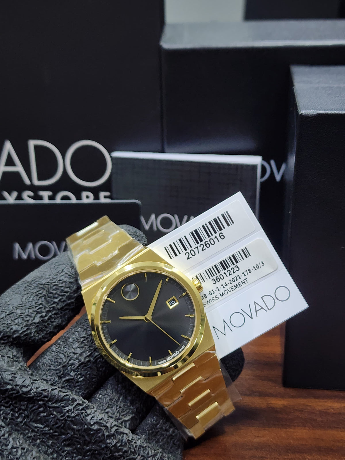 Movado Men's Gold-Tone Black Dial Swiss Watch