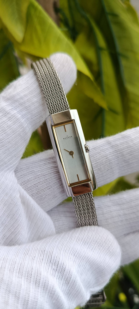 Vintage Skagen Denmark Women's Rectangular Dial Two-Tone Mesh Strap Watch