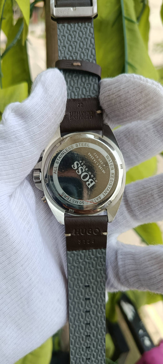 Hugo Boss Driver Chronograph Men's Watch 1512880 – Silver Dial & Black Leather Strap