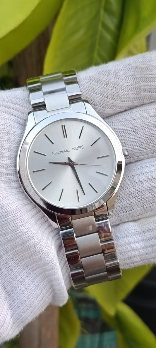 Michael Kors Slim Runway MK3178 Silver Unisex Watch