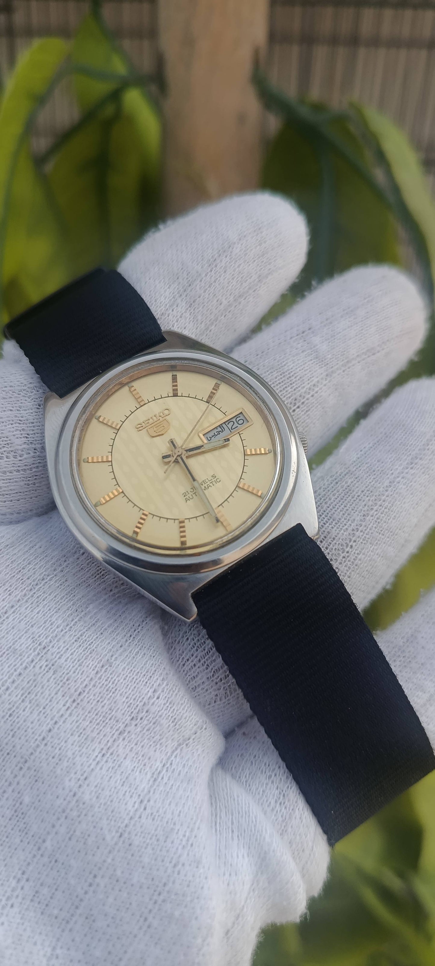 Seiko 5 Automatic 7009 Gold Textured Dial Vintage Watch – Black NATO Strap