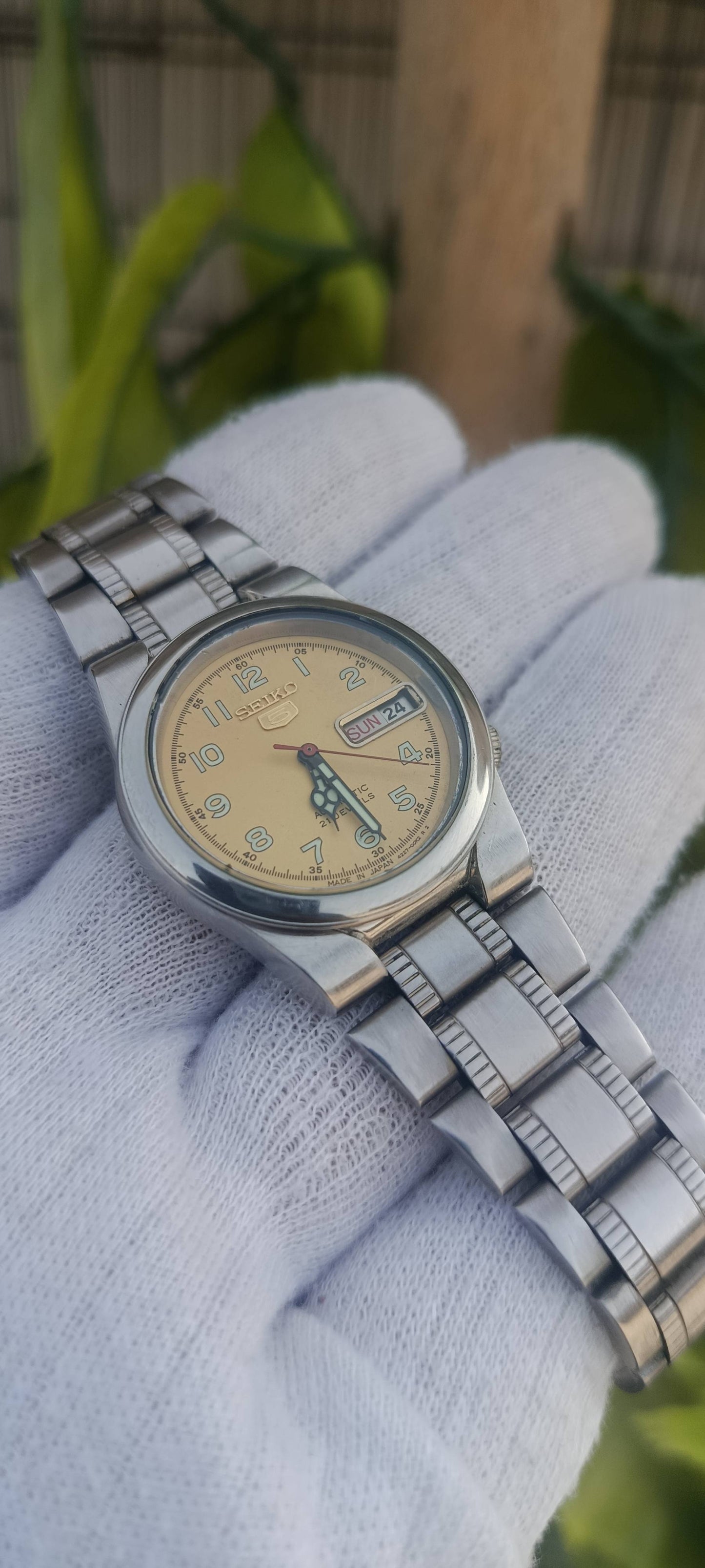 Seiko 5 Automatic 4217-5111 Gold Dial Vintage Watch