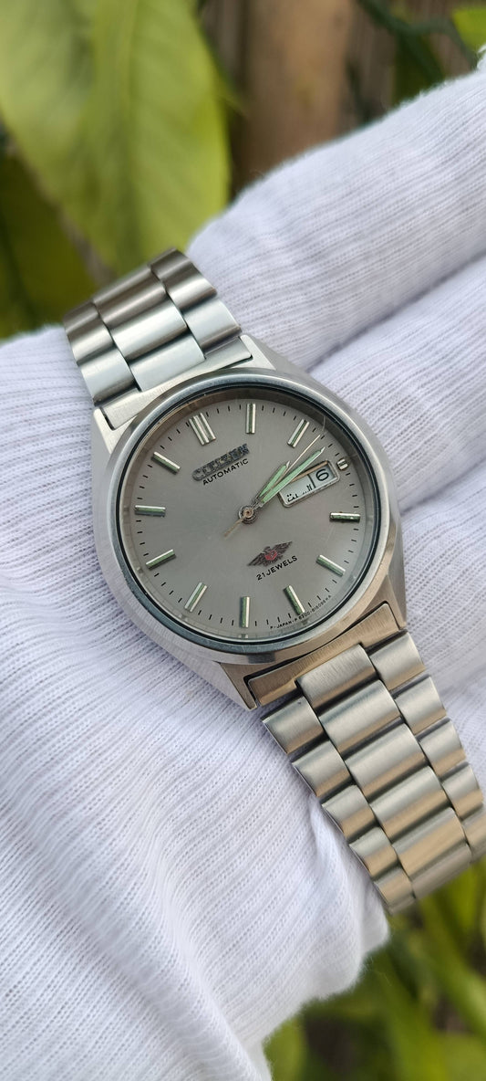 Citizen 8200 Automatic Men's Watch – Grey Sunburst Dial, Date Display