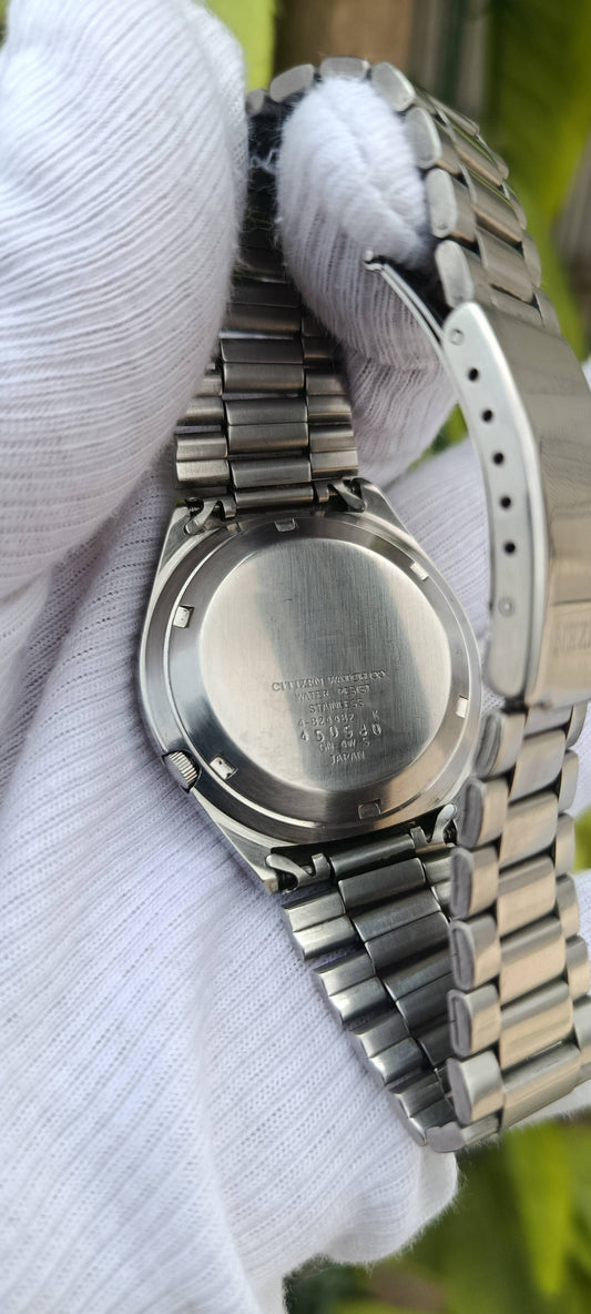 Seiko 5 7009-3010 Automatic Men's Watch – Day-Date Display