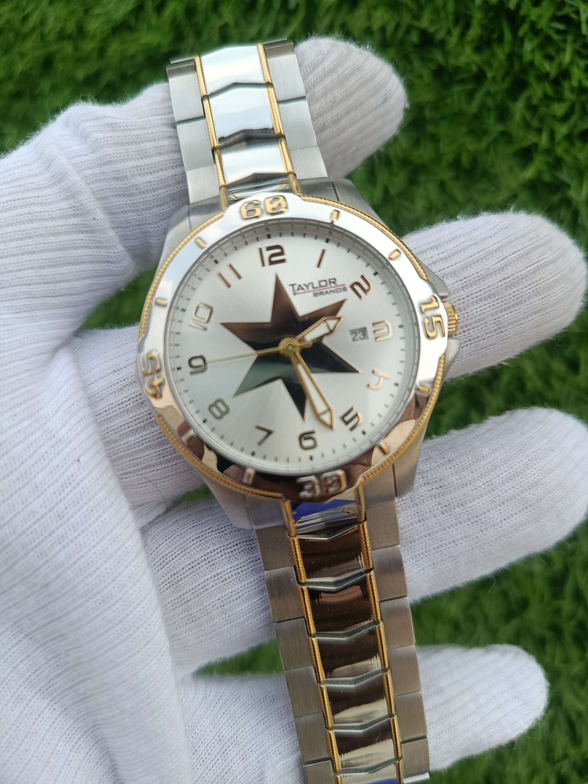 Taylor Brands Two-Tone Men's Watch White Star Dial Gold Silver Bracelet