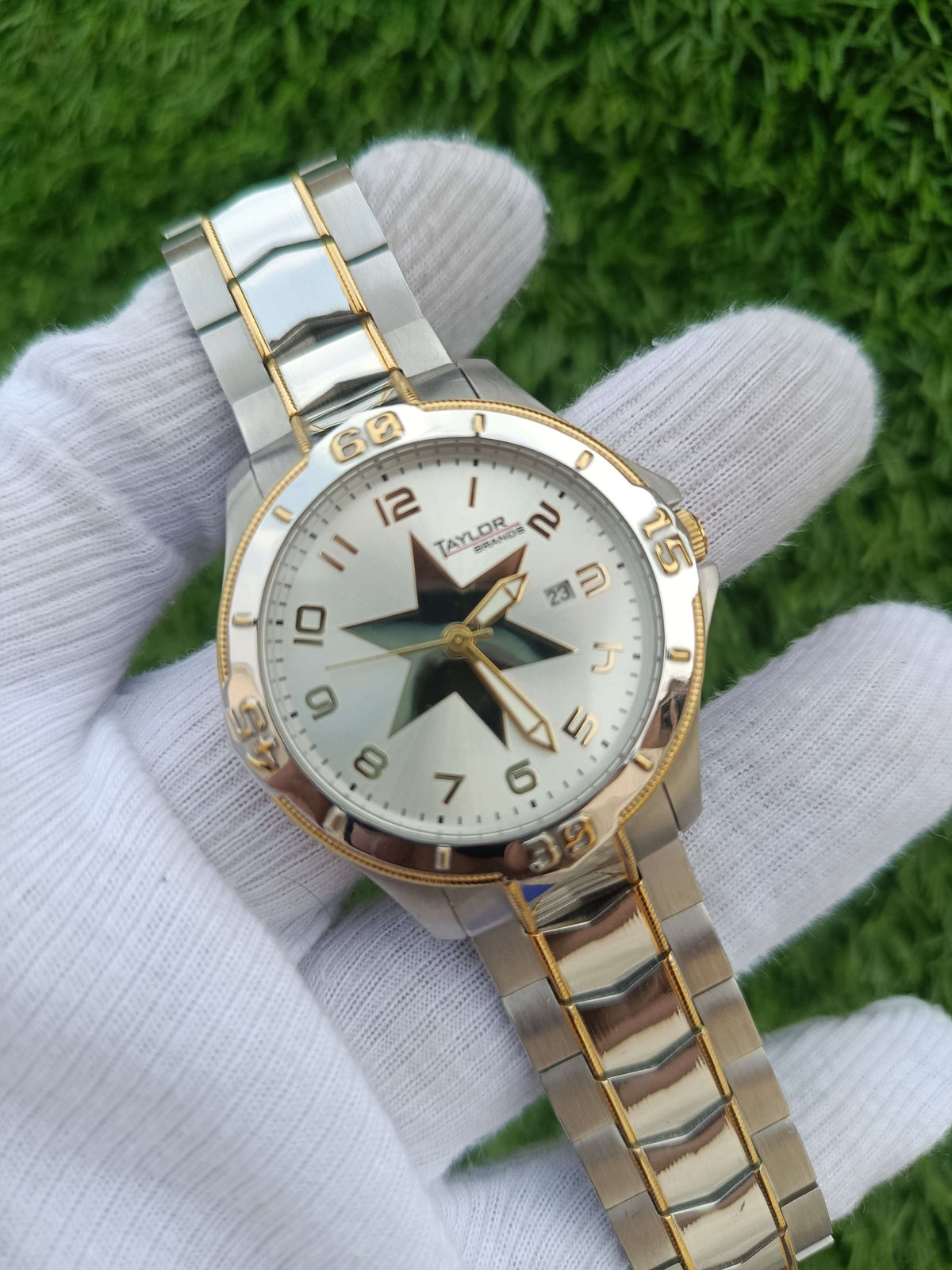 Taylor Brands Two-Tone Men's Watch White Star Dial Gold Silver Bracelet