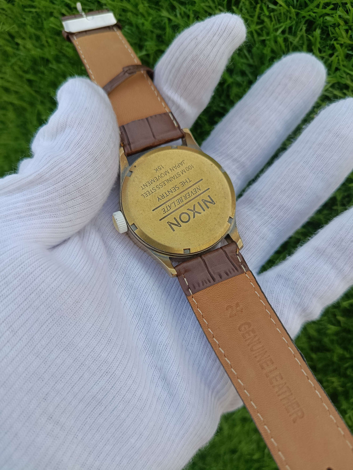 Nixon Sentry Leather | Gold-Tone Mint Dial Watch