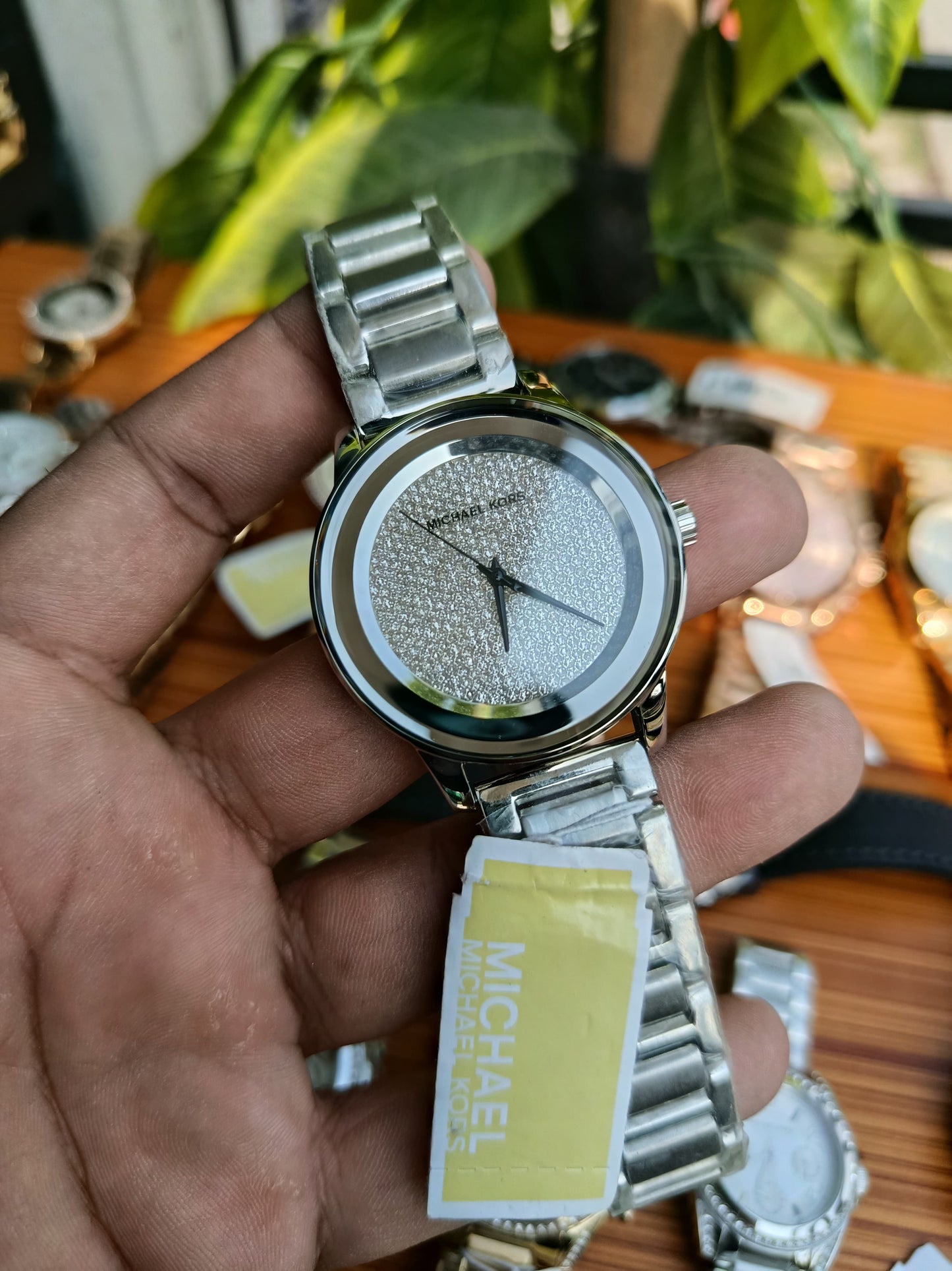 Michael Kors Kinley Women’s Chronograph Watch (Model: MK5996)