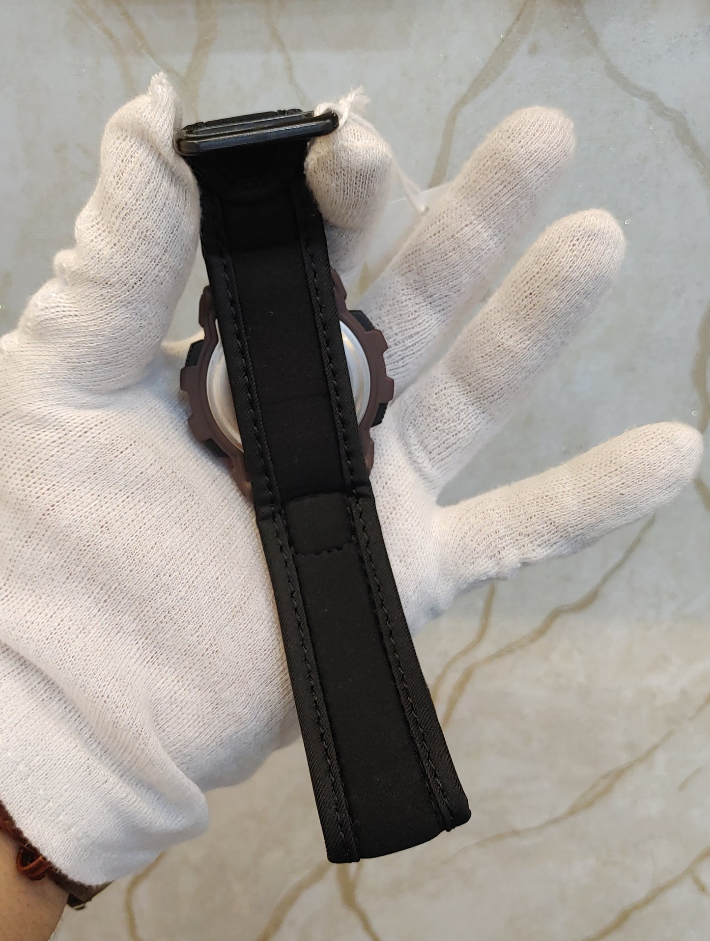 Mens Lot Wrist Watch in 44mm