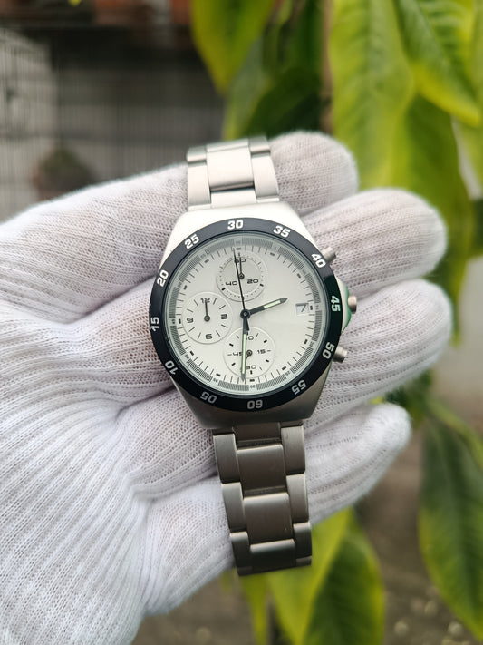 Stainless Chronograph Watch – White Dial