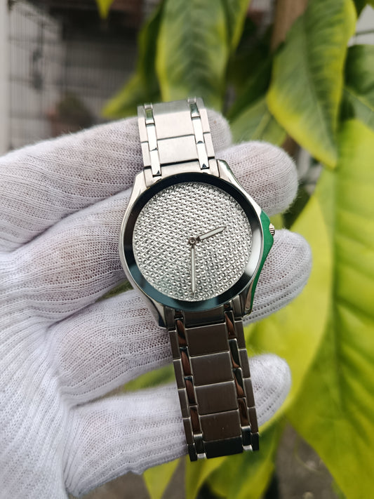 Quartz Analog Watch with Stainless Steel Strap