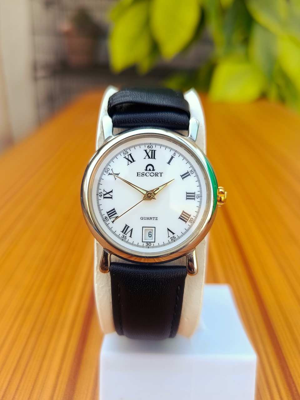 Escort Quartz Watch White Dial with Black Leather Strap