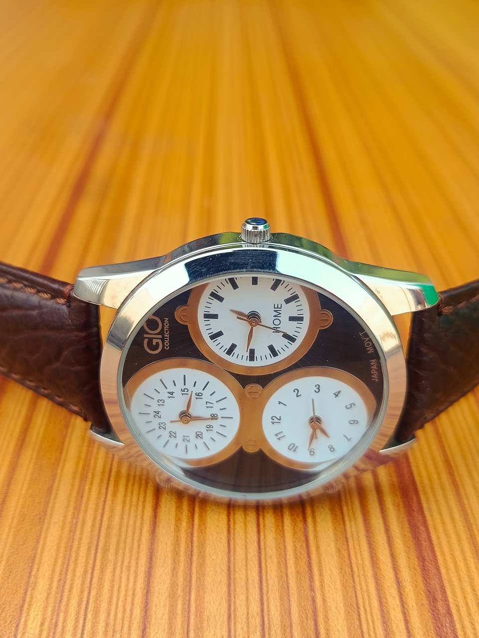 GIO Collection Men’s Analog Watch Brown Leather Strap (G0014-01)