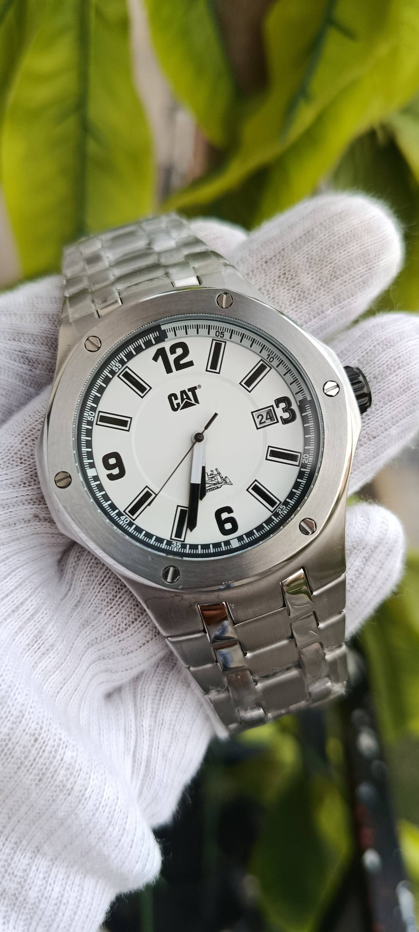 CAT (Caterpillar) Men's Watch – White Dial, Stainless Steel Case & Bracelet, Date Display