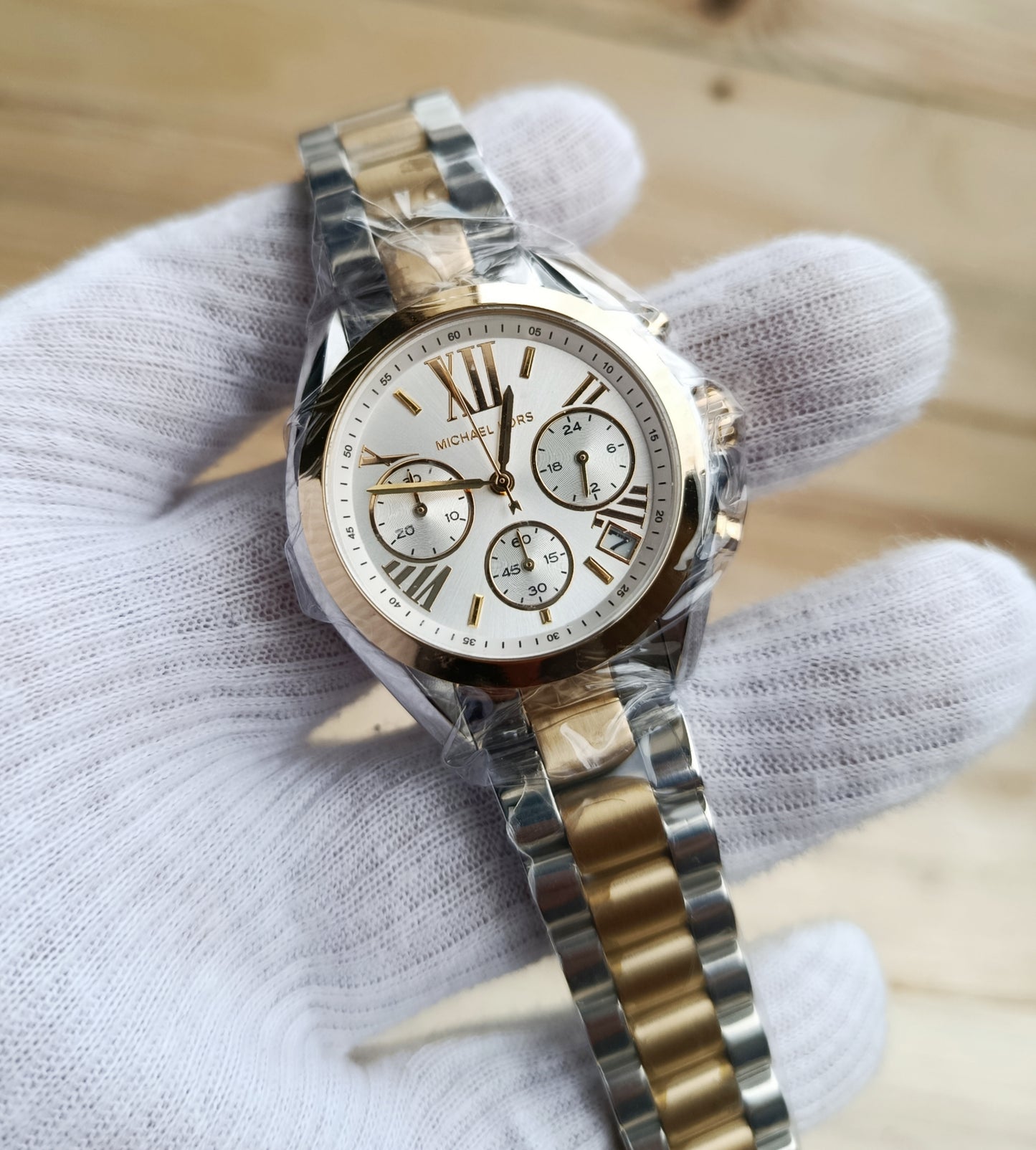 Michael Kors Women’s Chronograph Stainless Steel Silver Dial Watch – MK5627