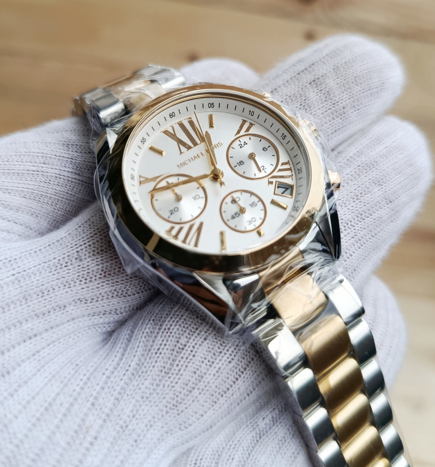 Michael Kors Women’s Chronograph Stainless Steel Silver Dial Watch – MK5627