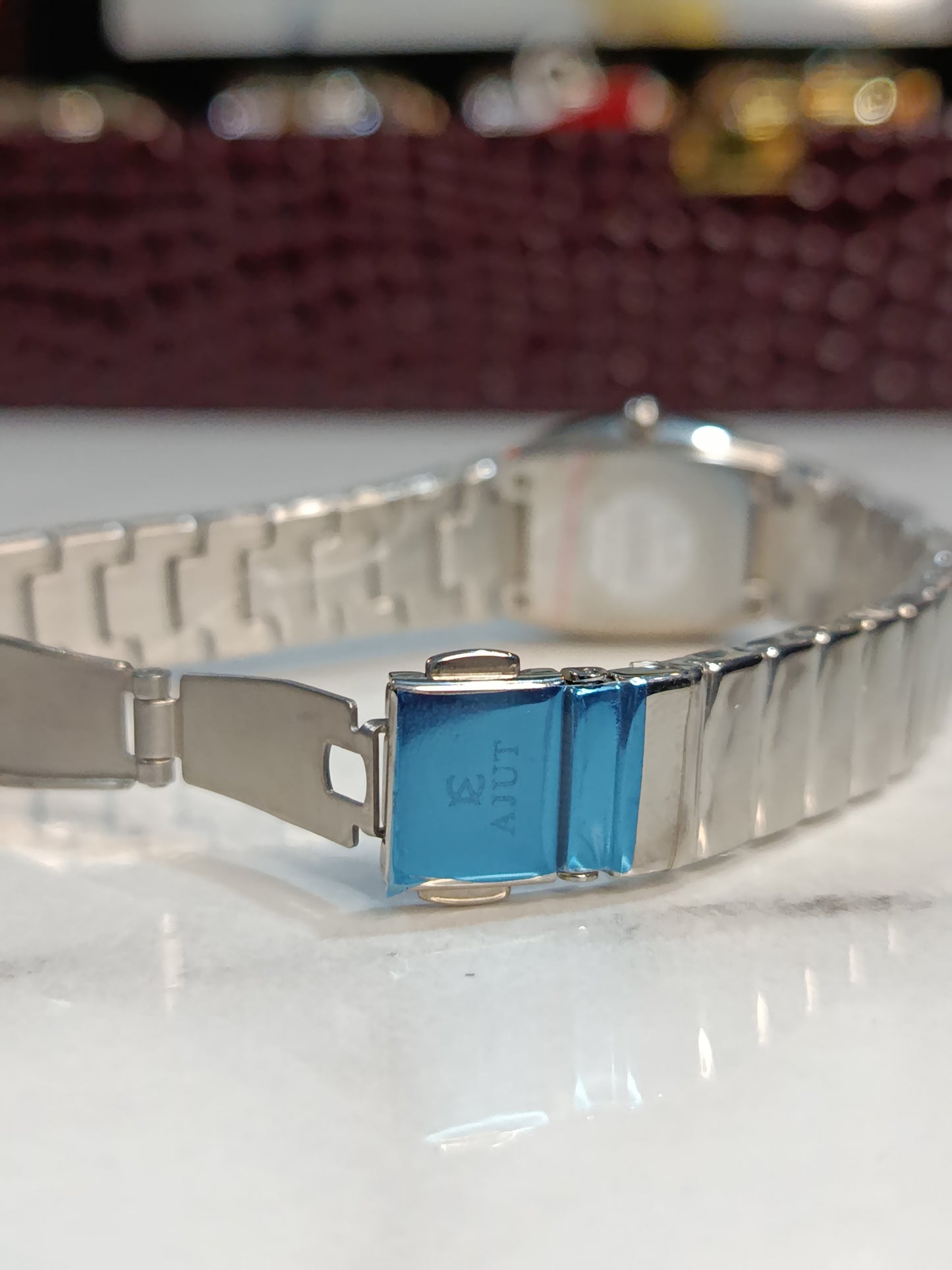 Ajut Sl-118 Stainless Steel Women's Watch