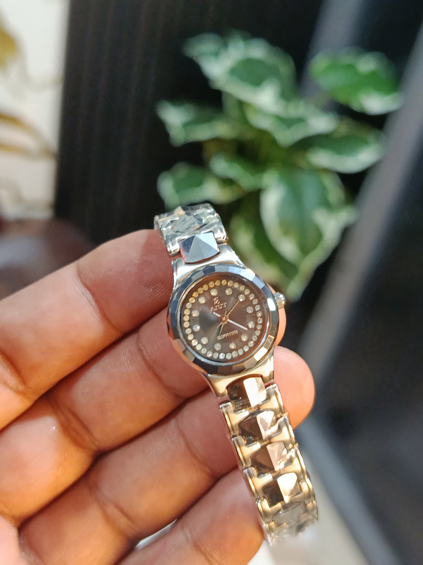 Ajut Swiss Ceramic Sl-51 Women's Watch