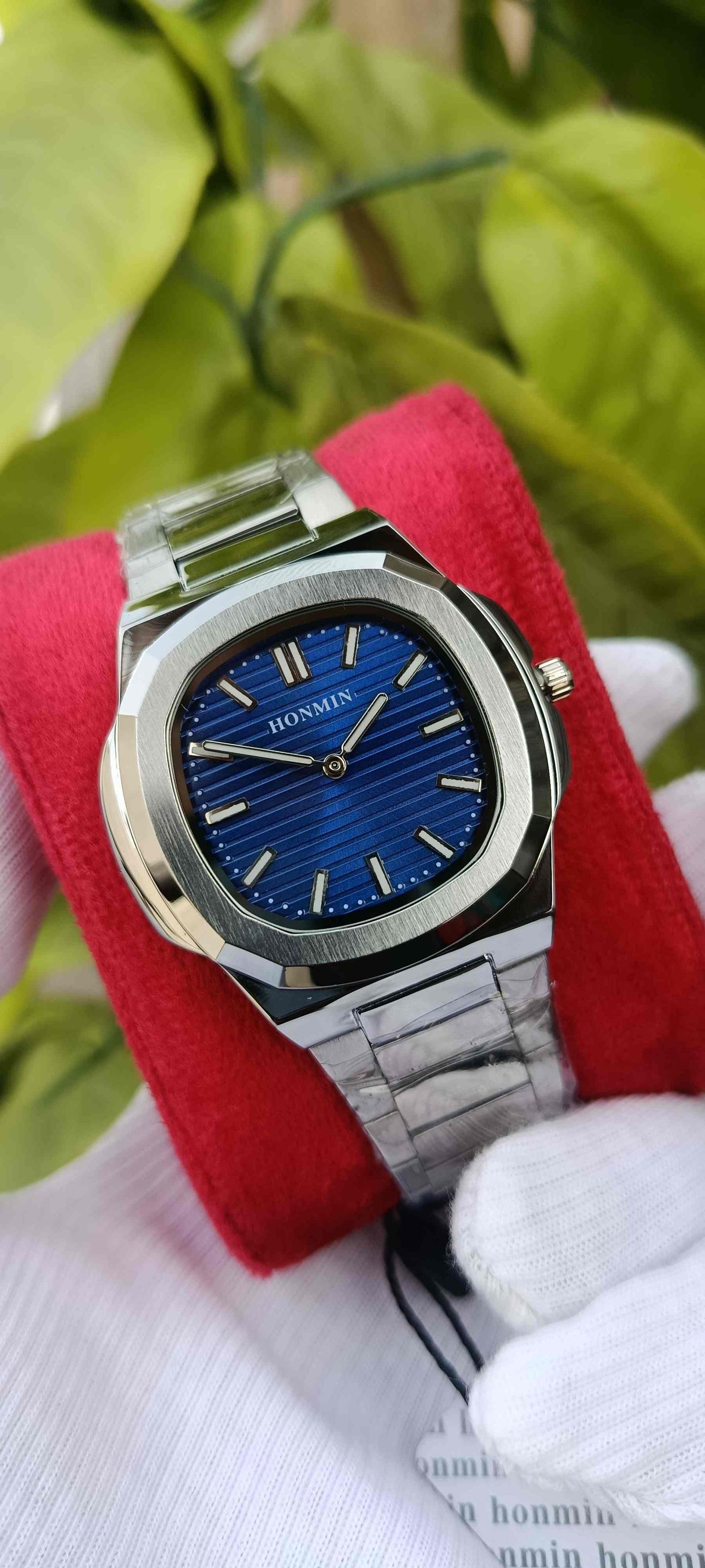 HONMIN Blue Dial Bar Marker Sapphire Watch | Silver Metal Polish Bracelet with Square Case