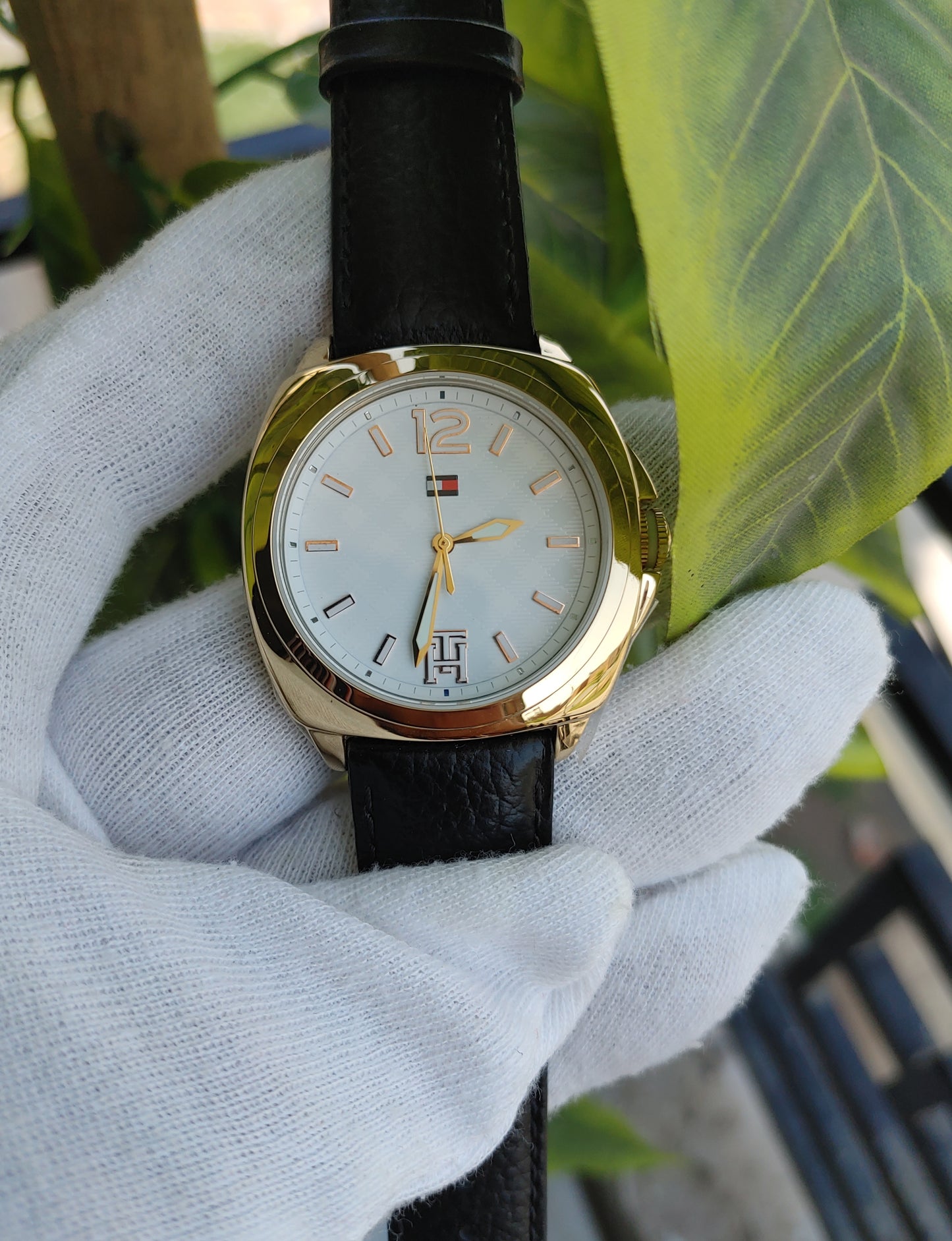 Tommy Hilfiger Classic Golden Men's Watch – Leather Strap – Ref. 1781336